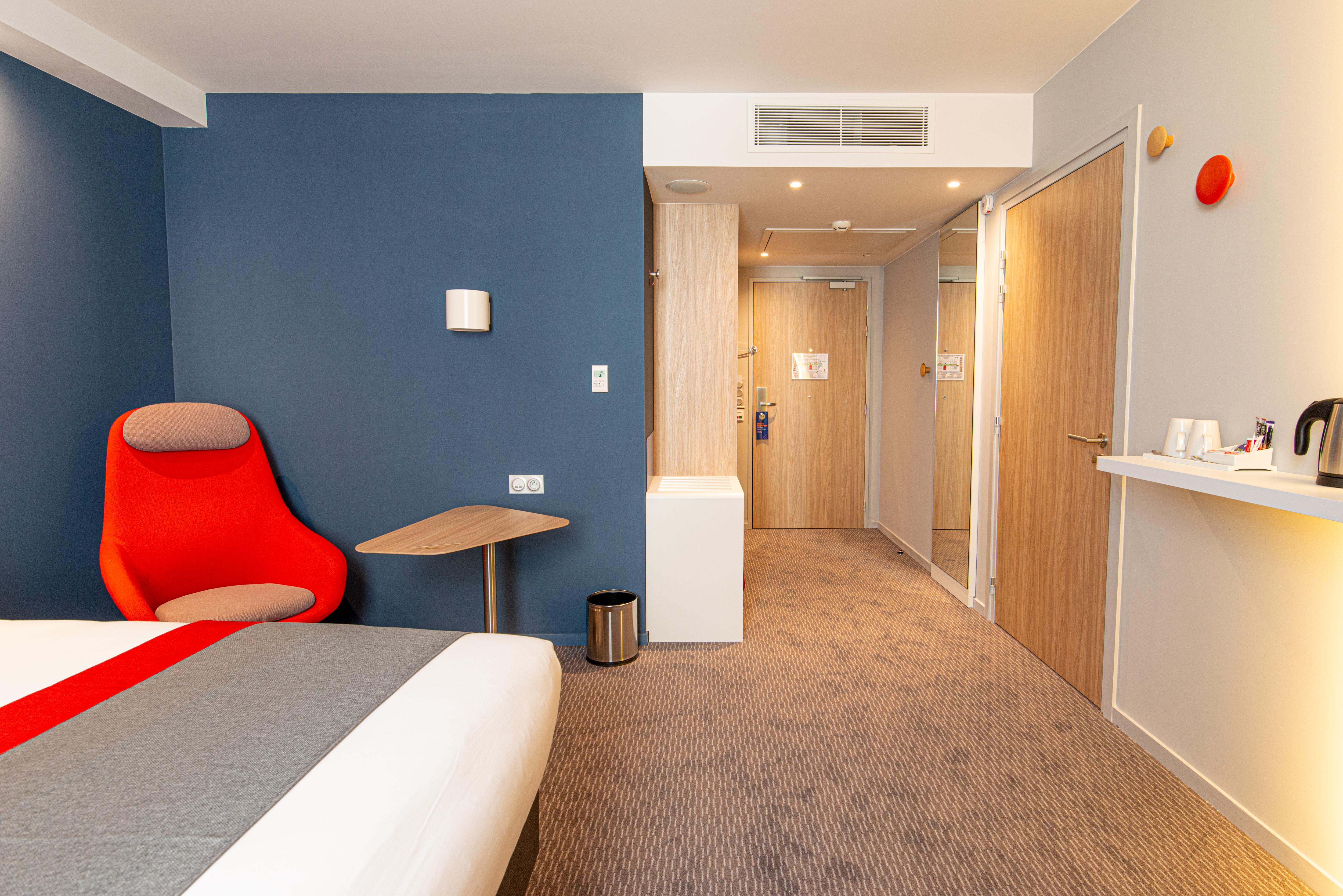 Holiday Inn Express - Bordeaux - Lormont By Ihg מראה חיצוני תמונה