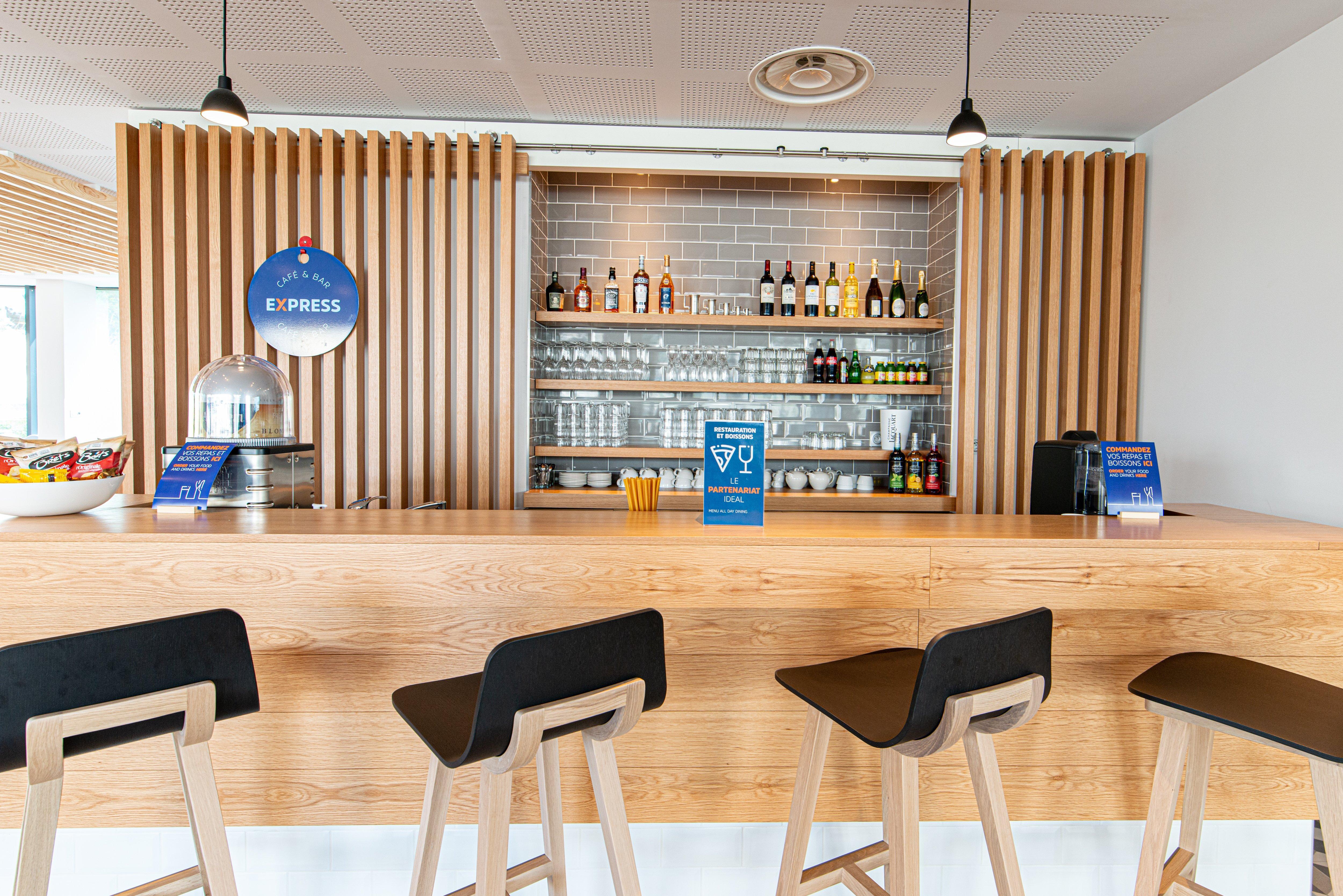 Holiday Inn Express - Bordeaux - Lormont By Ihg מראה חיצוני תמונה
